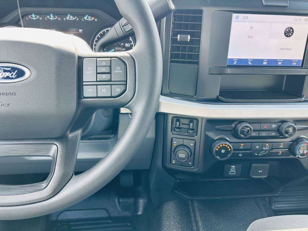 New 2026 Ford F250 XL w/ XL Chrome Package image 13
