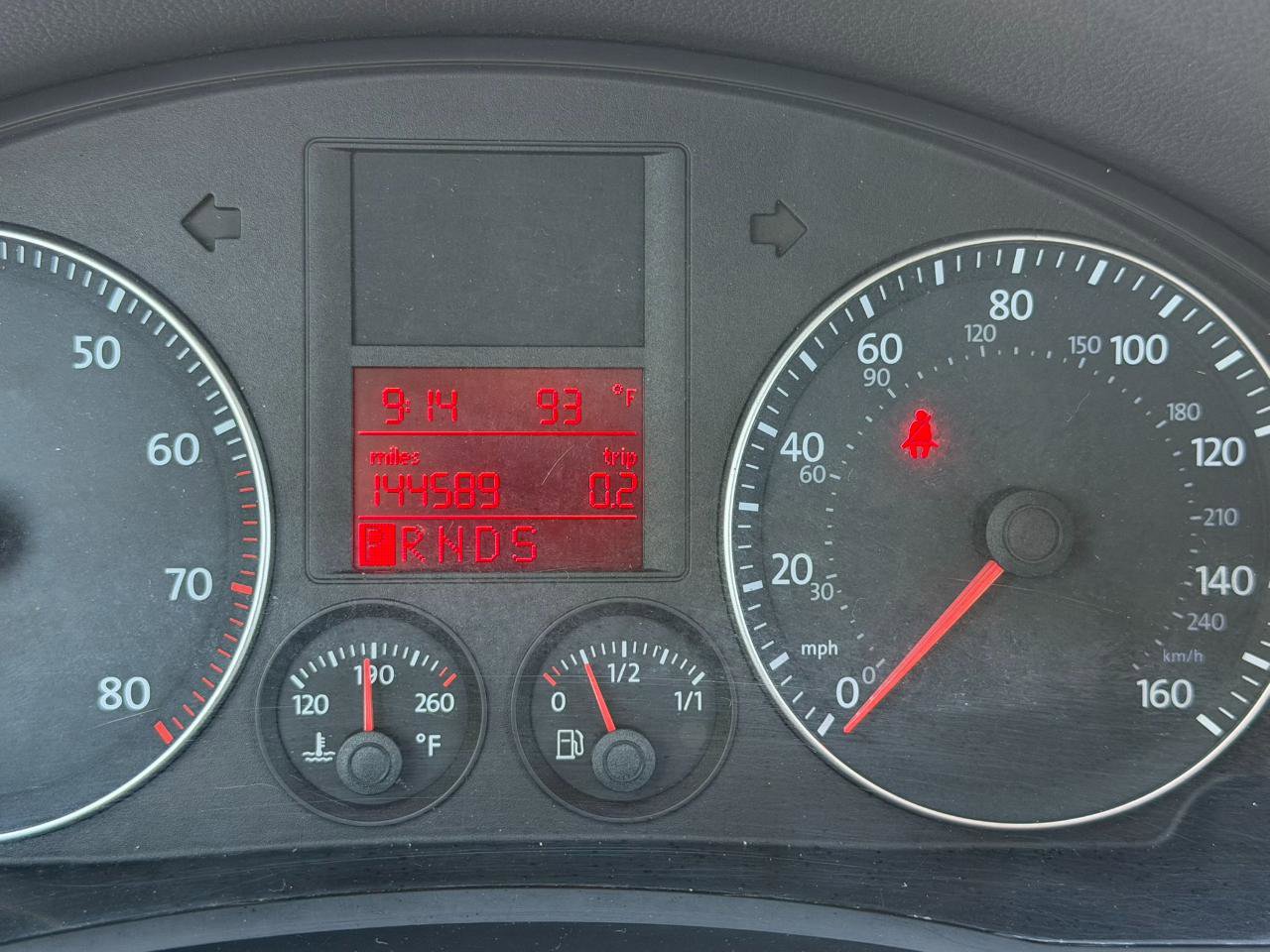 Used 2009 Volkswagen Rabbit S image 25