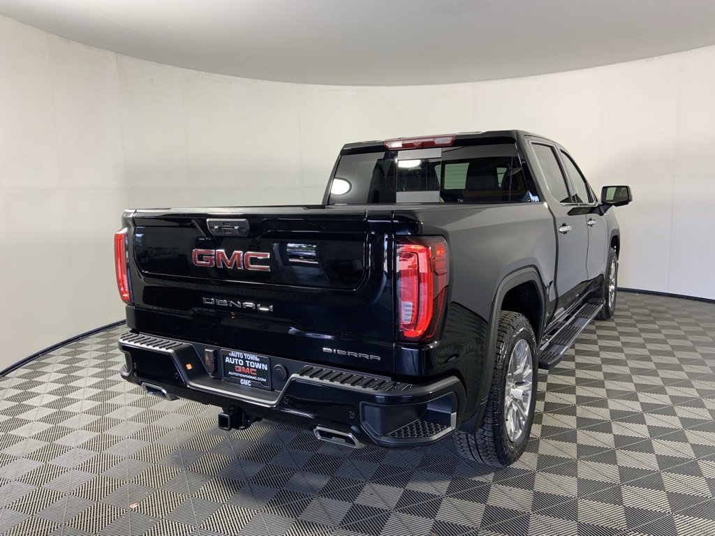 Used 2025 GMC Sierra 1500 Denali image 3