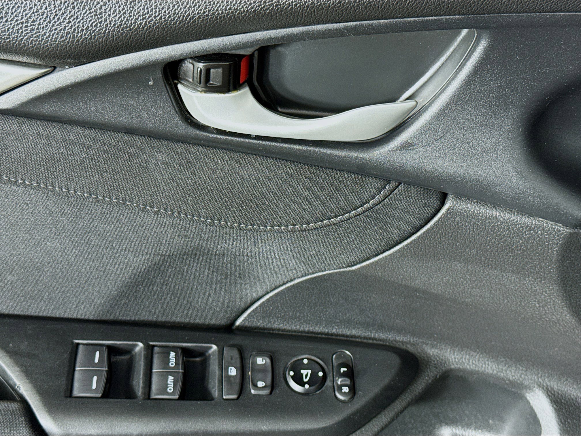 Used 2018 Honda Civic EX image 23