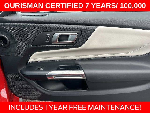 Used 2025 Ford Mustang GT Premium RWD image 9