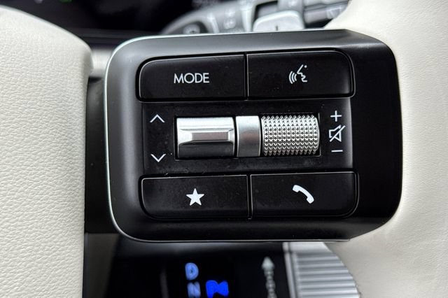 Used 2025 Hyundai Santa Fe Calligraphy AWD/4WD image 40