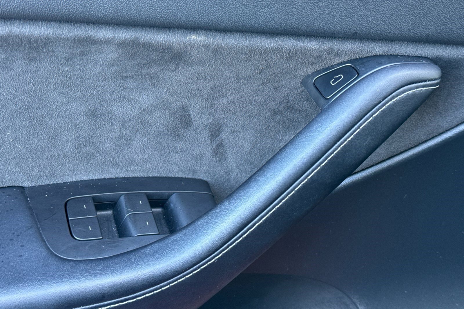 Used 2021 Tesla Model Y Performance image 13