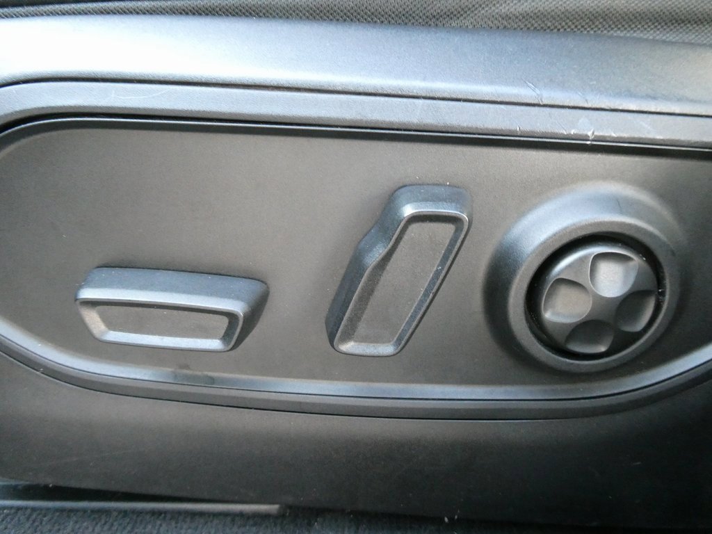 Used 2022 Jeep Grand Cherokee Trailhawk w/ Advanced Protech Group II image 25