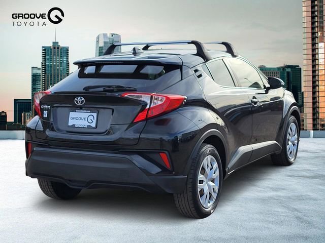 Used 2020 Toyota C-HR LE FWD image 6