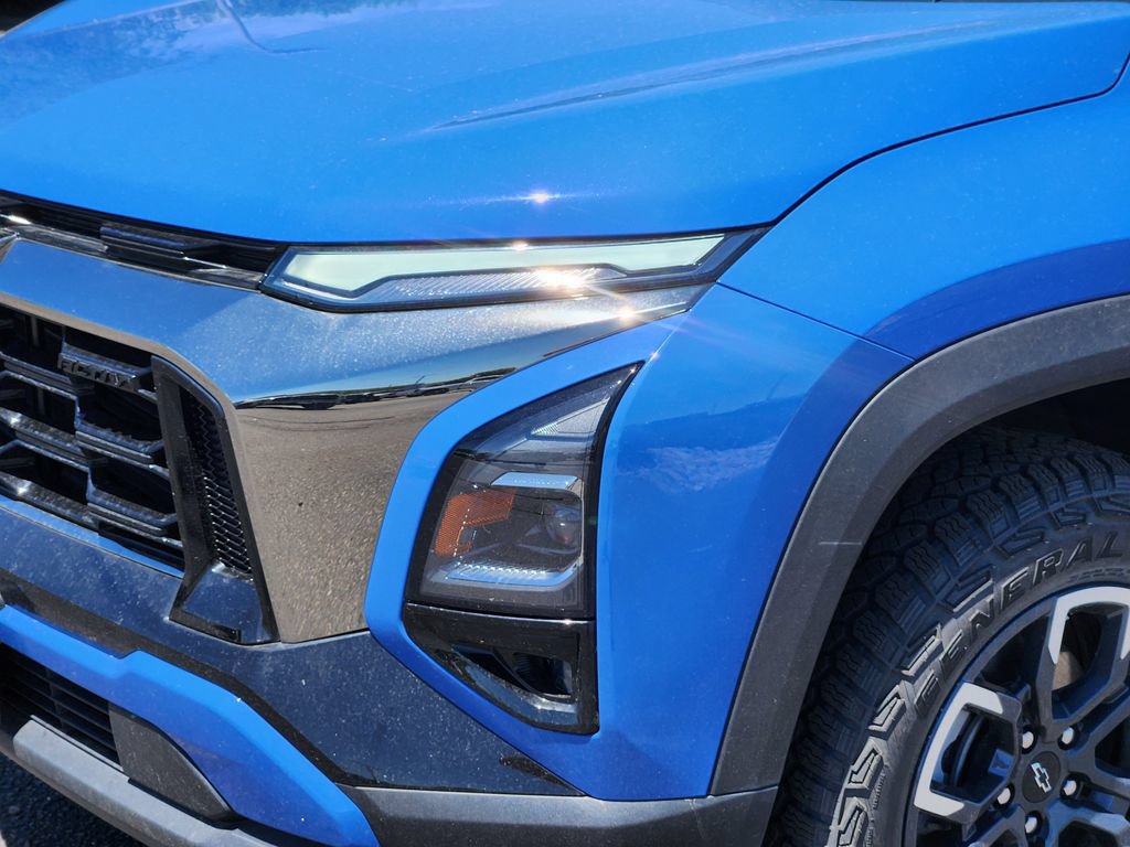 New 2026 Chevrolet Equinox ACTIV w/ Convenience Package III FWD image 5