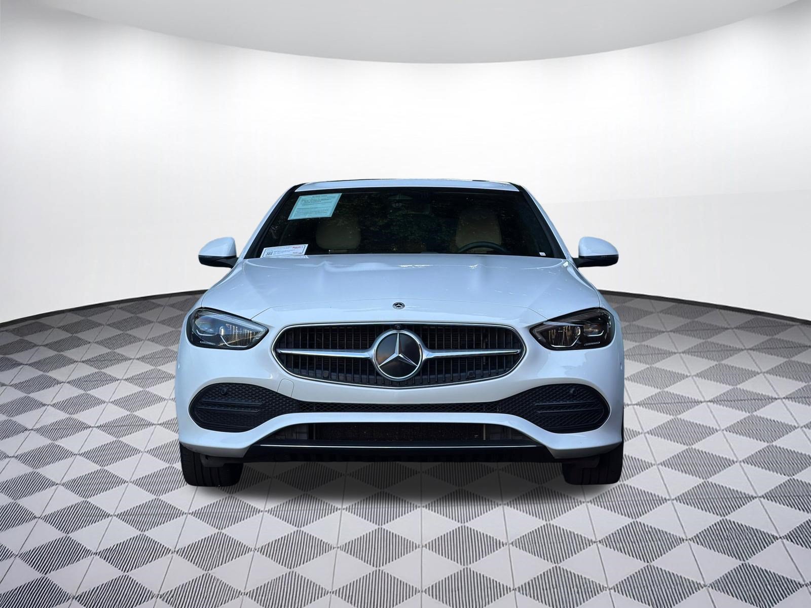 Used 2024 Mercedes-Benz C 300 Sedan image 5