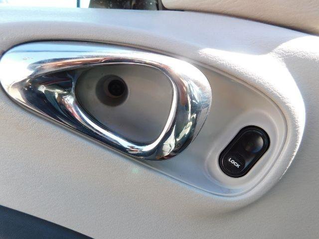 Used 2010 Chrysler PT Cruiser w/ Convenience Group image 11