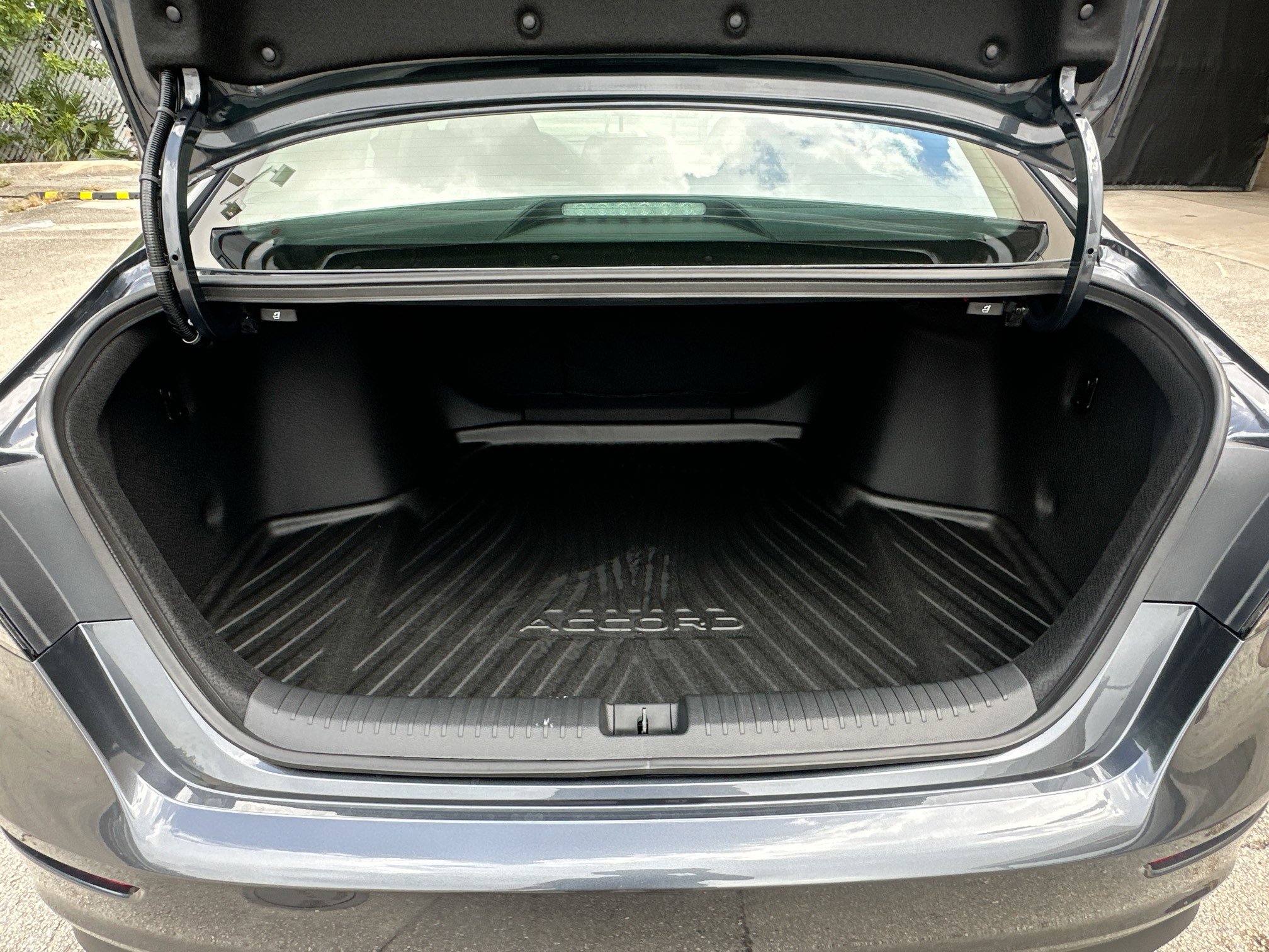 New 2025 Honda Accord SE image 20