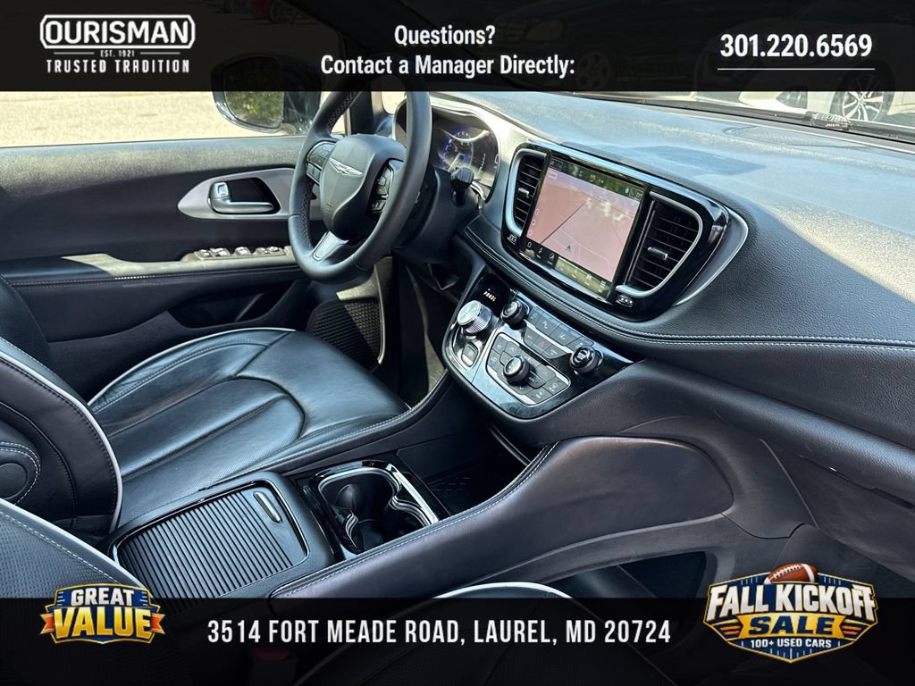 Used 2025 Chrysler Pacifica Limited FWD image 11