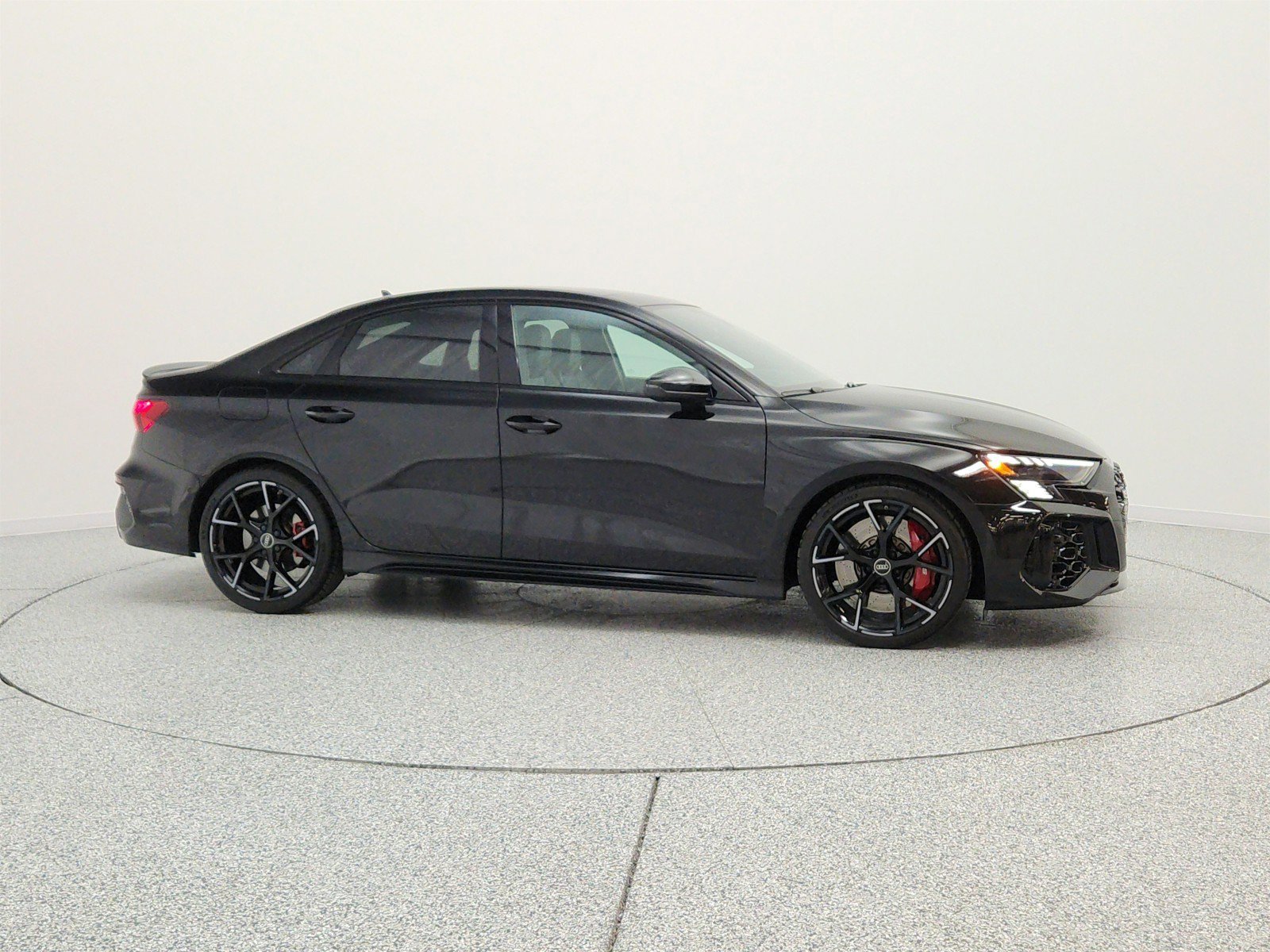 Used 2022 Audi RS 3 AWD/4WD image 4