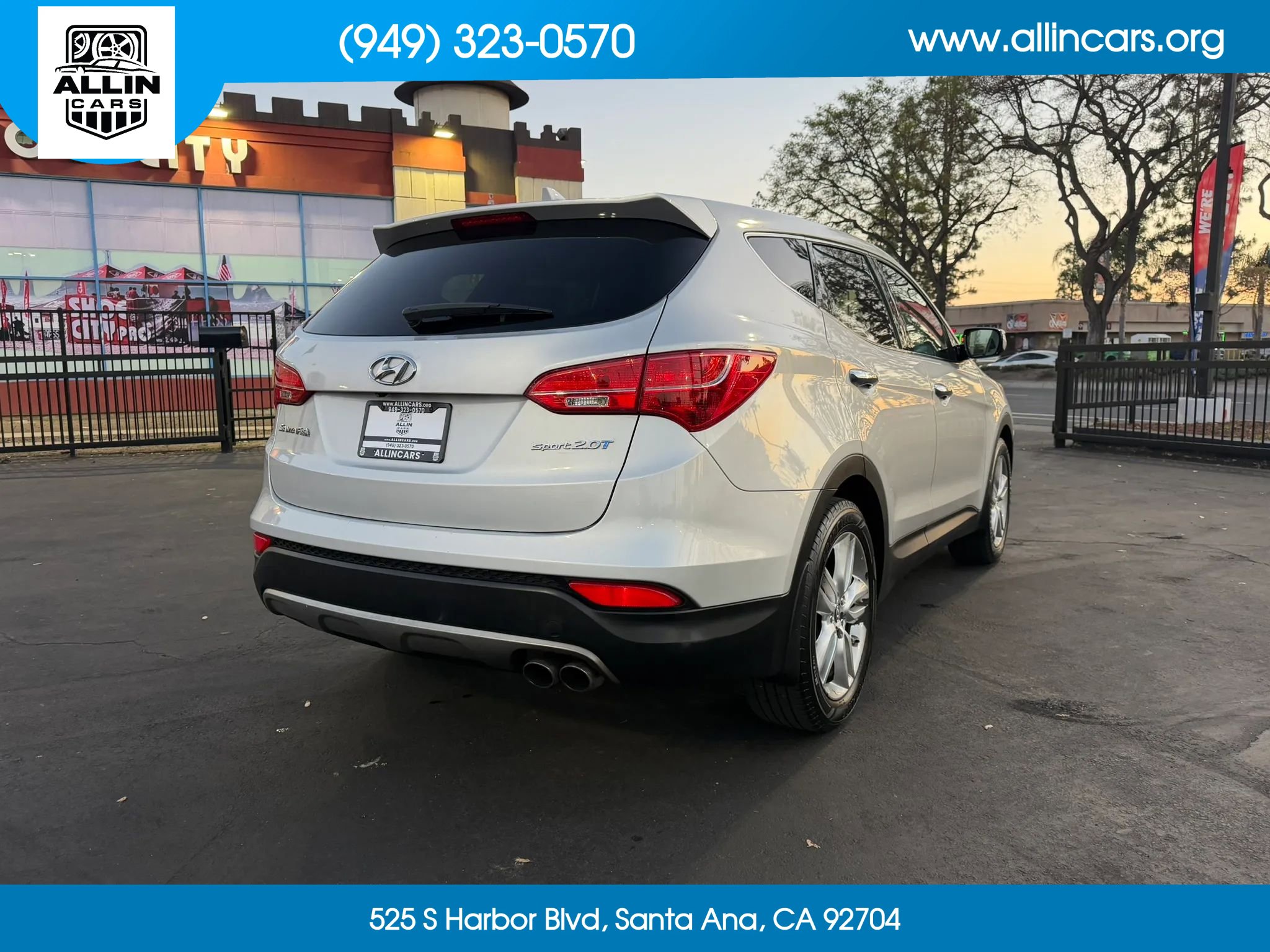 Used 2013 Hyundai Santa Fe Sport 2.0T w/ Technology Pkg image 4