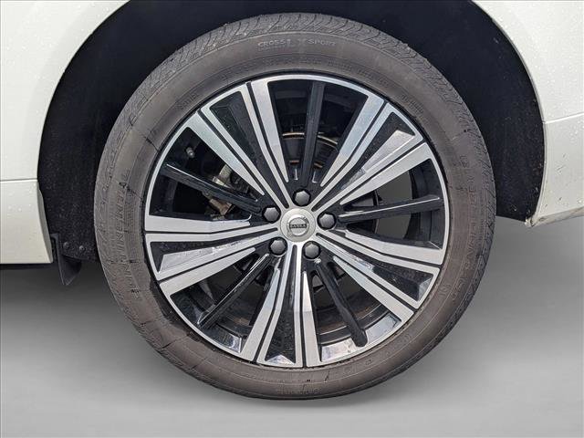 Used 2023 Volvo XC60 B5 Plus w/ Climate Package AWD/4WD image 14