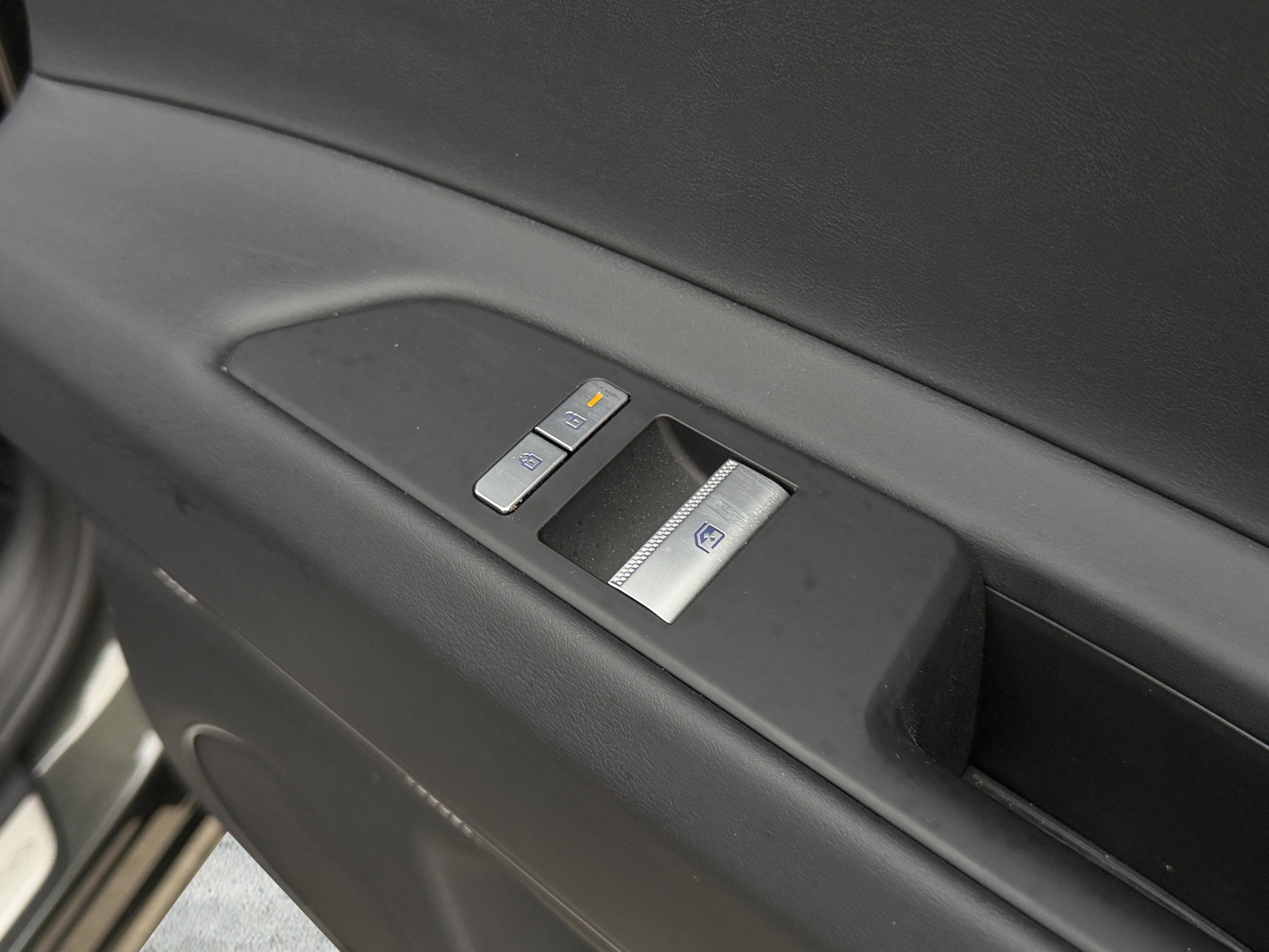 Used 2025 Genesis GV80 2.5T Standard image 53