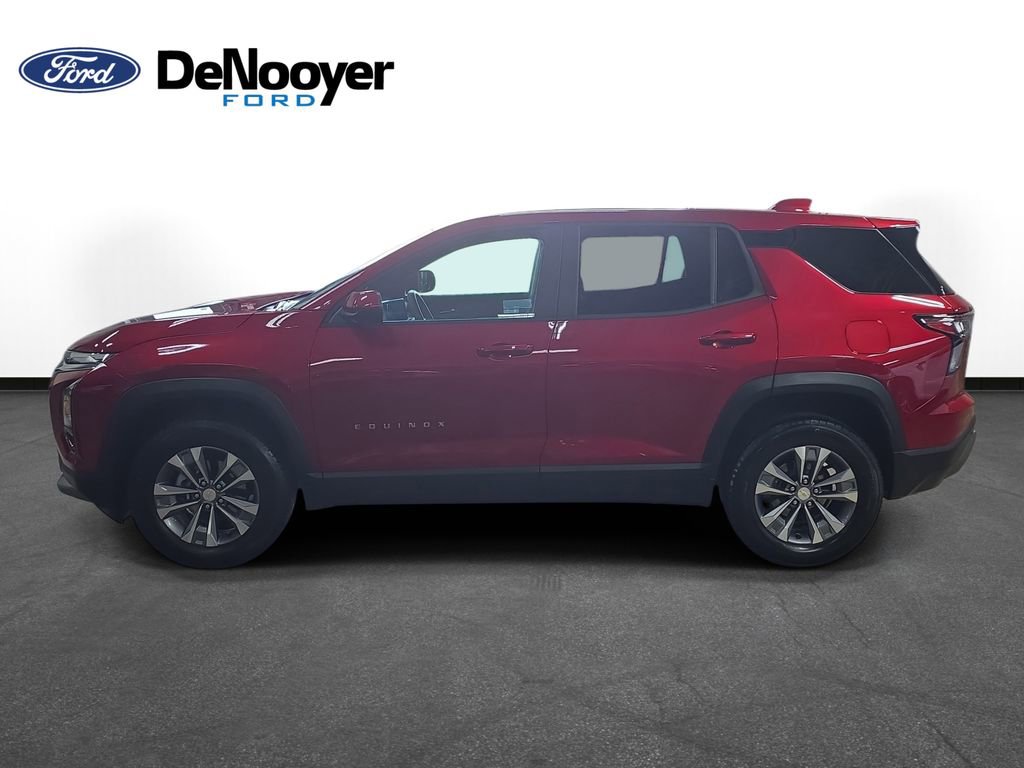 Used 2025 Chevrolet Equinox LT w/ Safety and Technology Package image 5
