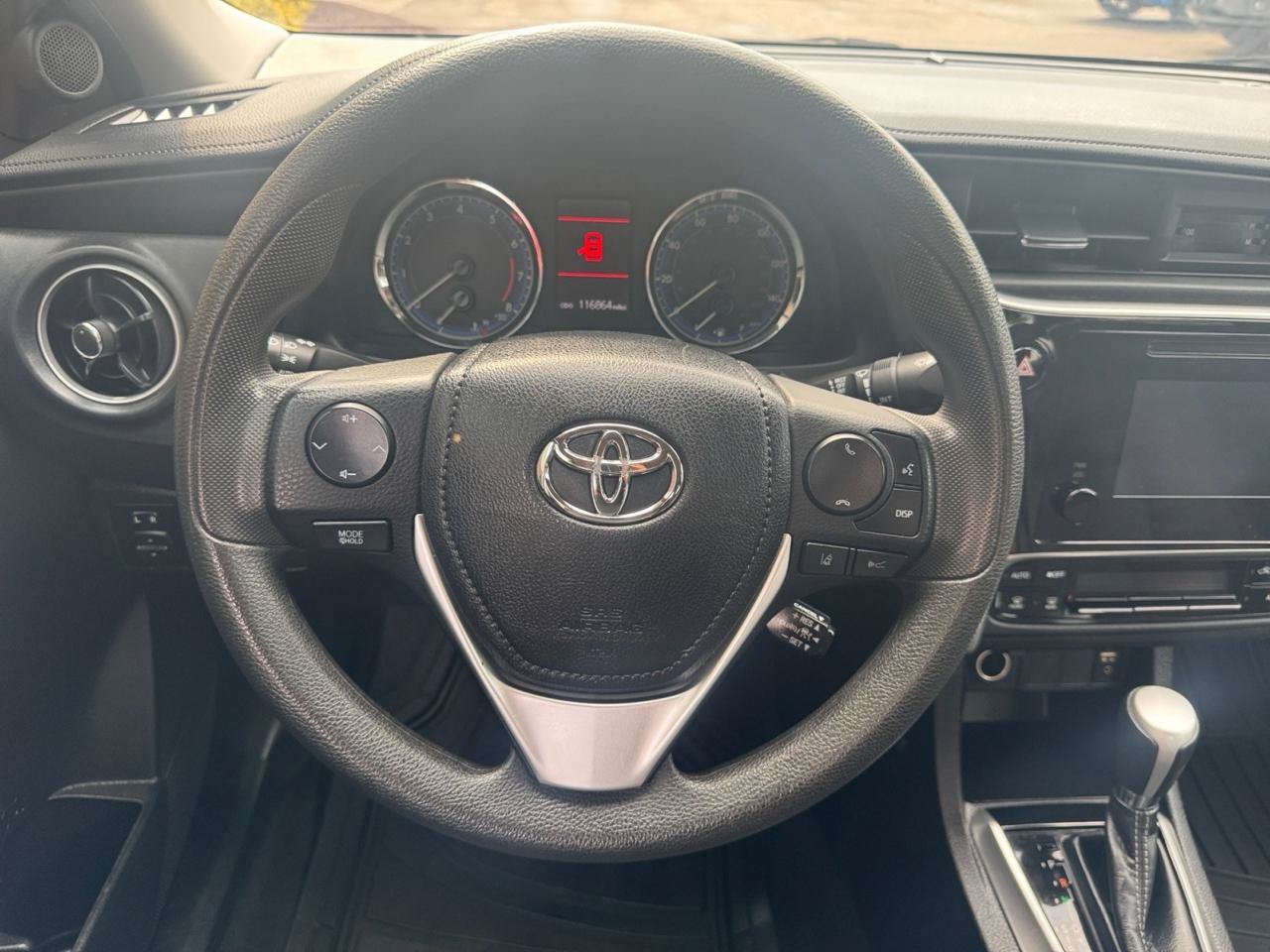 Used 2019 Toyota Corolla LE FWD image 10