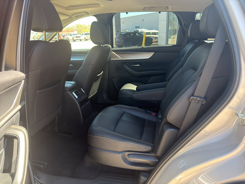 Used 2025 MAZDA CX-90 3.3 Turbo w/ Preferred Package image 5