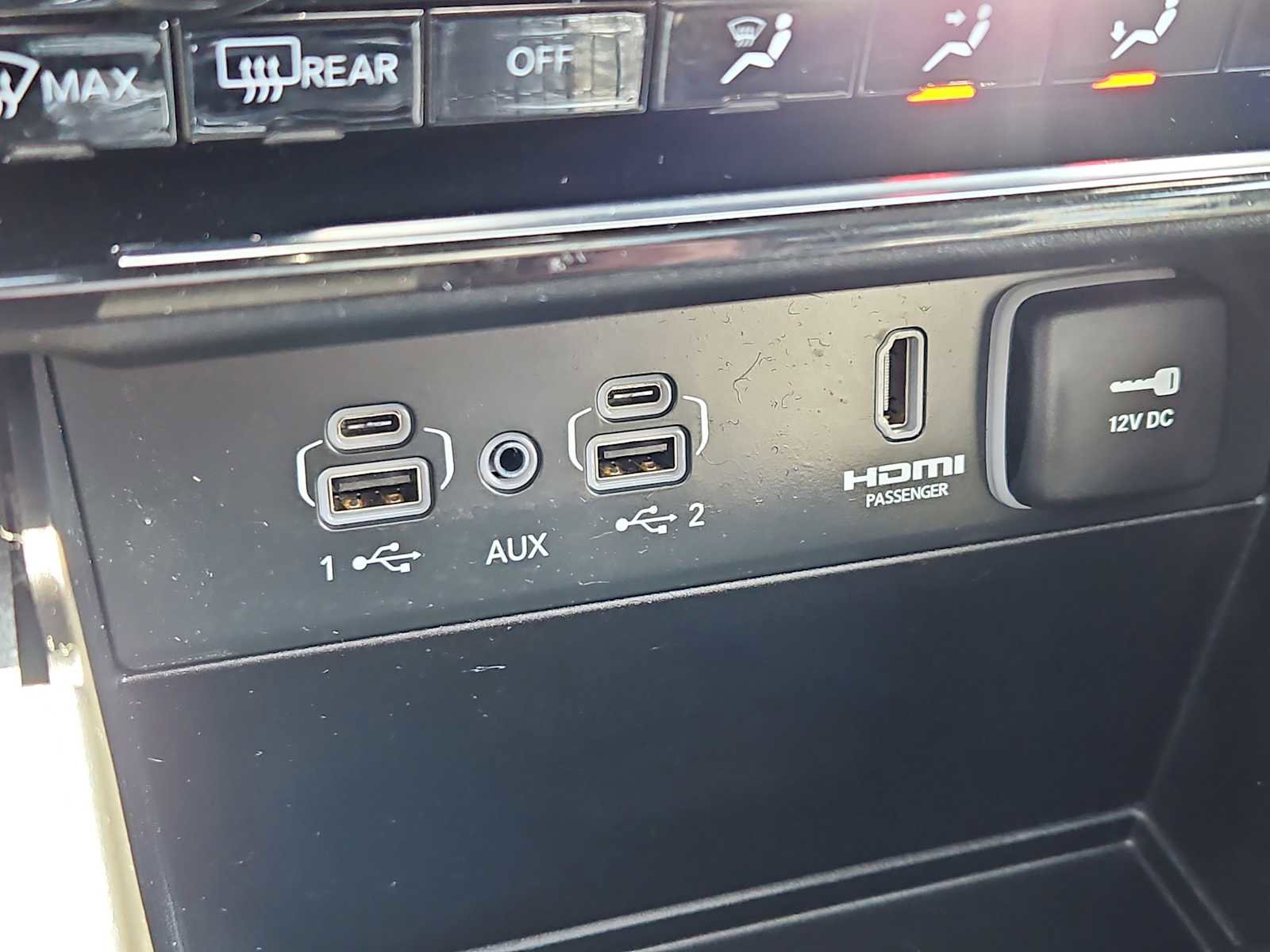 Used 2023 Jeep Grand Cherokee 4WD 4xe image 19