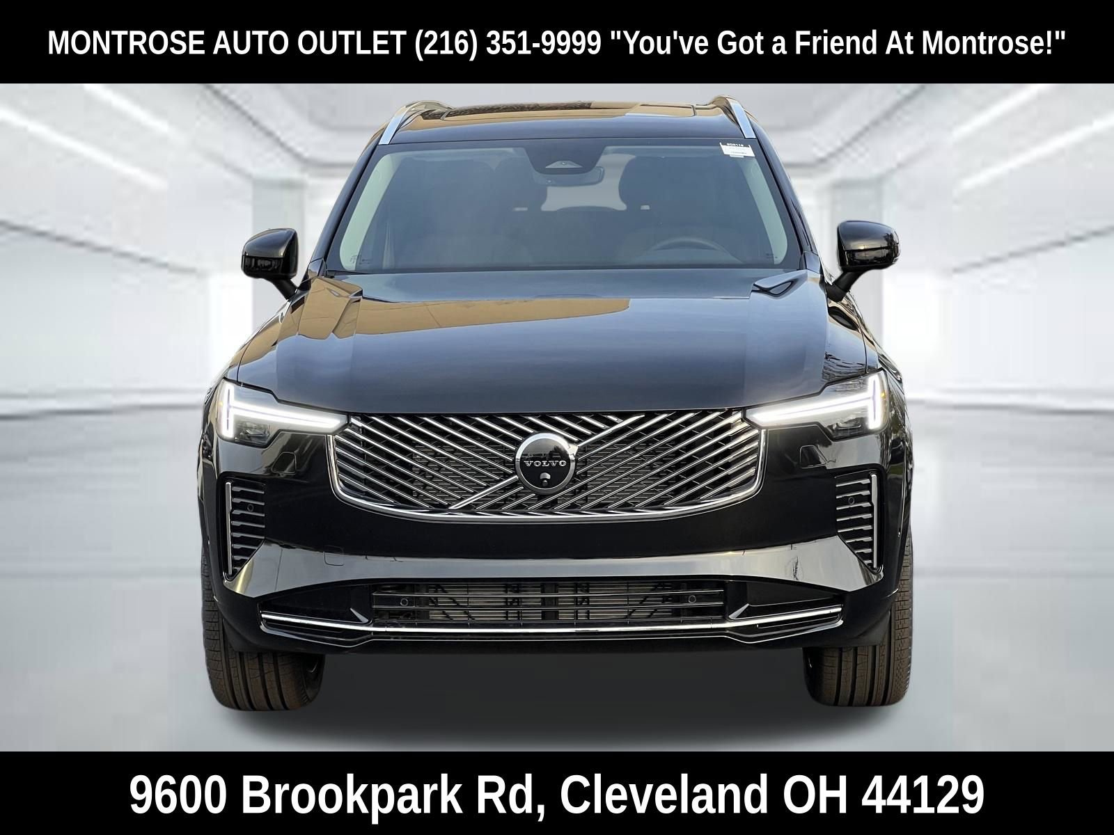 New 2026 Volvo XC90 B6 Plus w/ Protection Package Premier AWD/4WD image 8