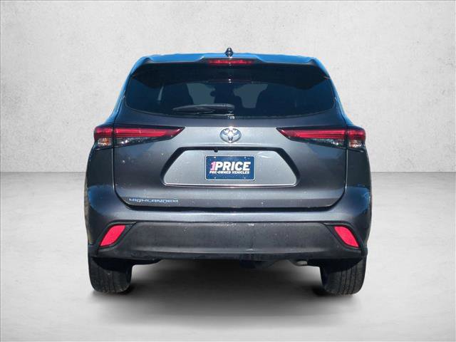 Used 2020 Toyota Highlander L image 7