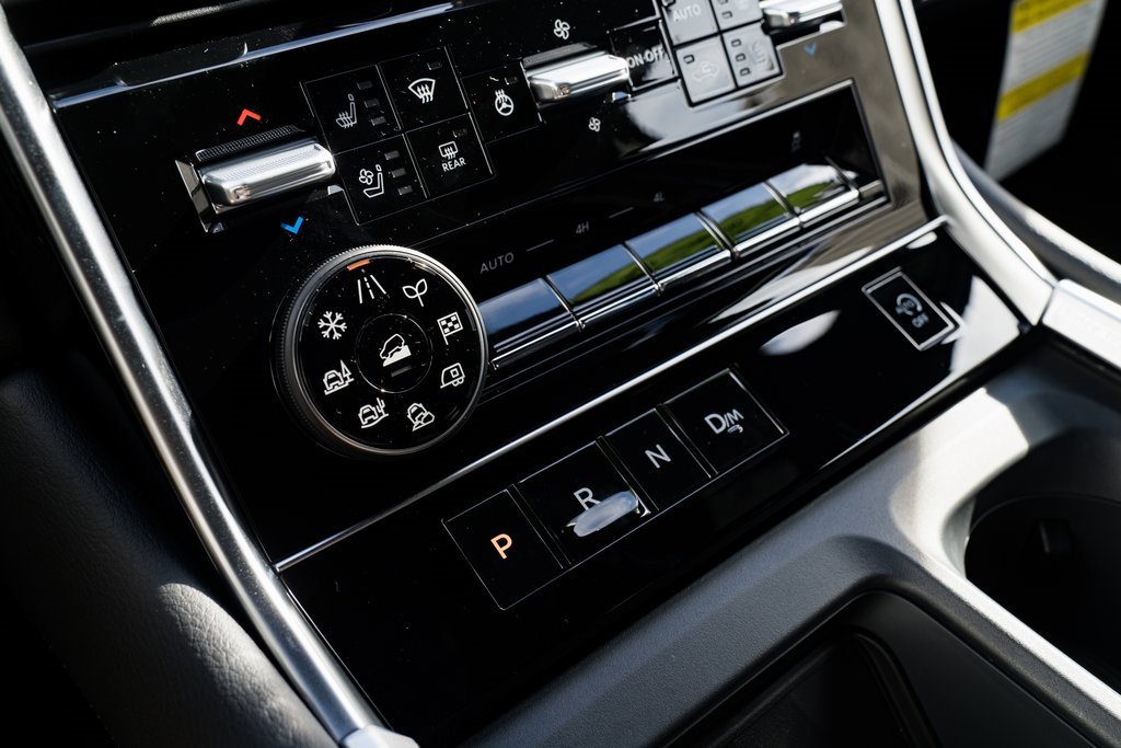 New 2026 Nissan Armada Platinum image 18