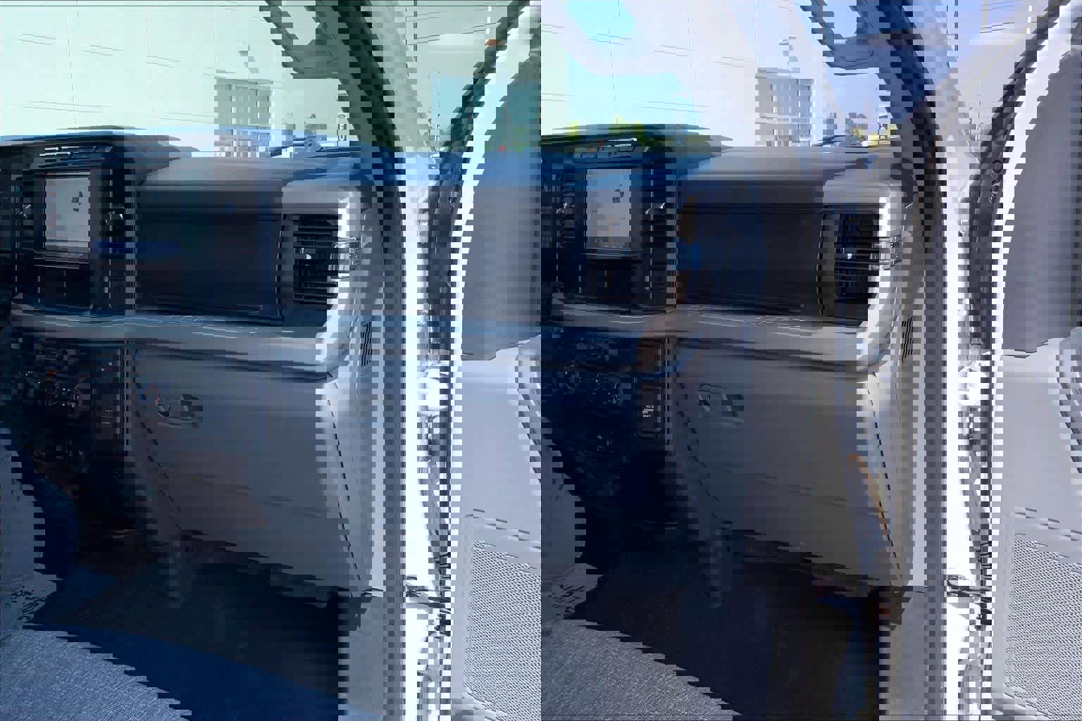 Certified 2023 Ford F350 XLT image 18