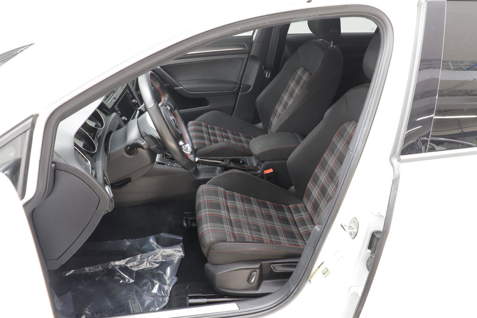 Used 2021 Volkswagen GTI S image 13