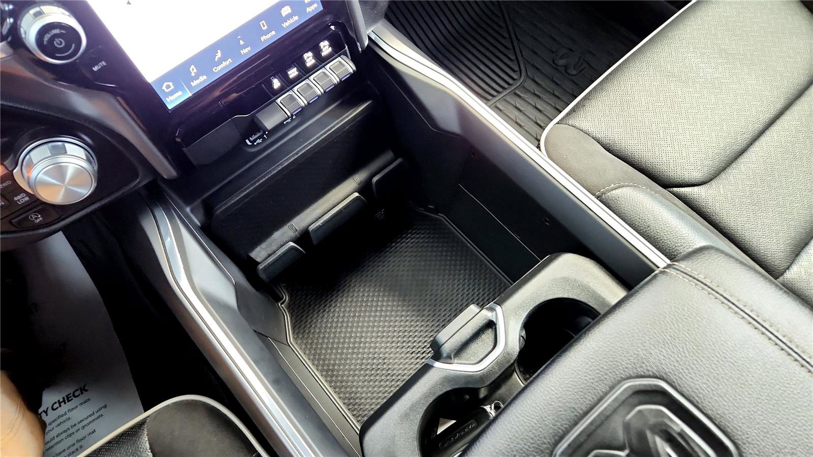 Used 2023 RAM 1500 Laramie image 15