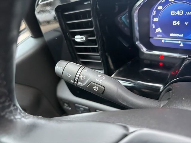 Used 2024 Chevrolet Silverado 1500 LT image 39