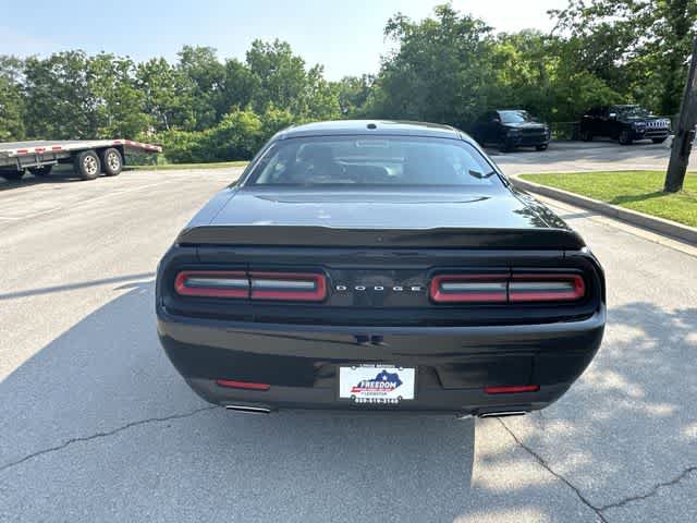 Used 2022 Dodge Challenger GT RWD image 2