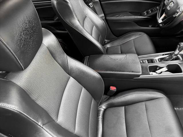 Used 2018 Honda Accord Sport image 19