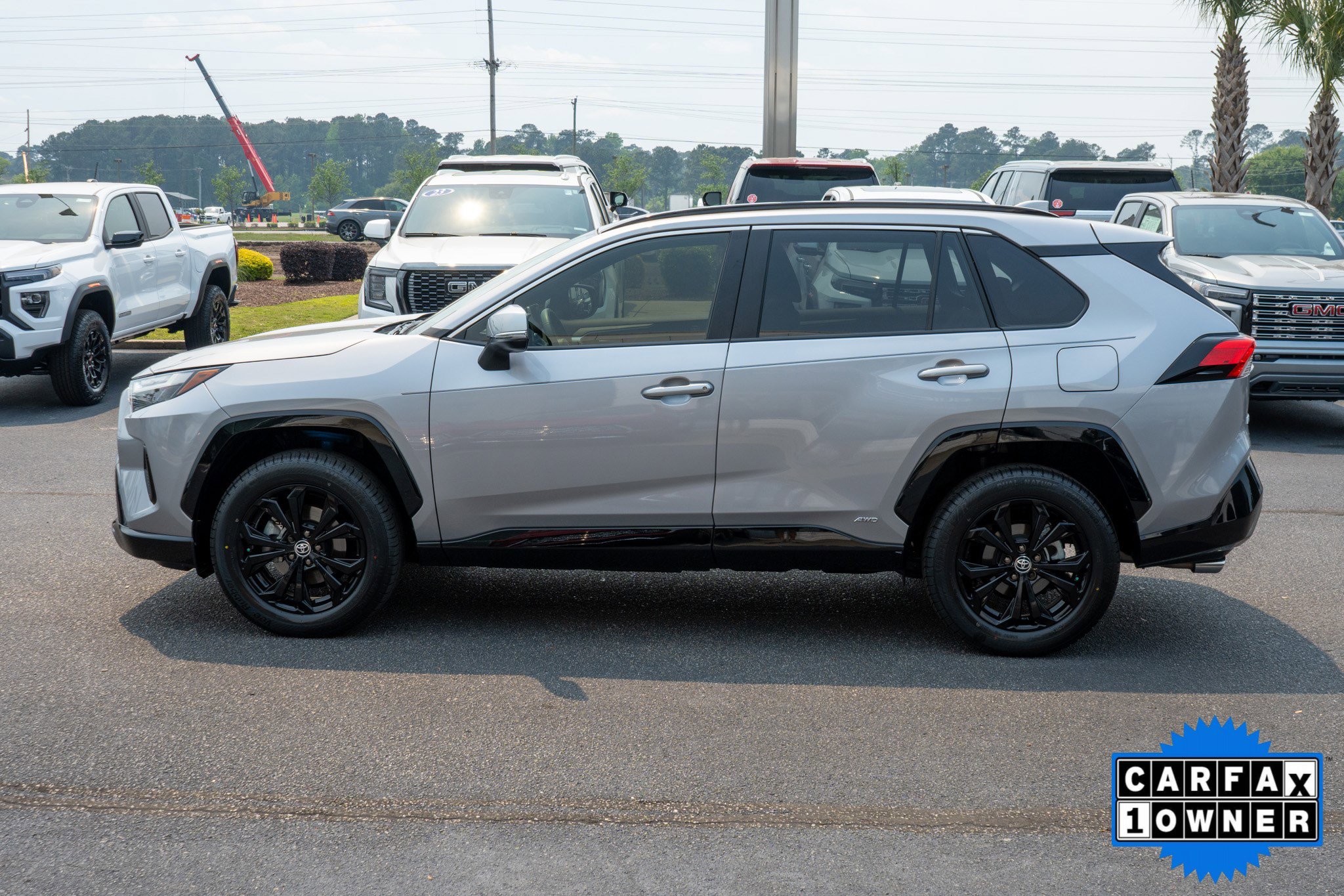 Used 2023 Toyota RAV4 SE w/ Convenience Package AWD/4WD image 6