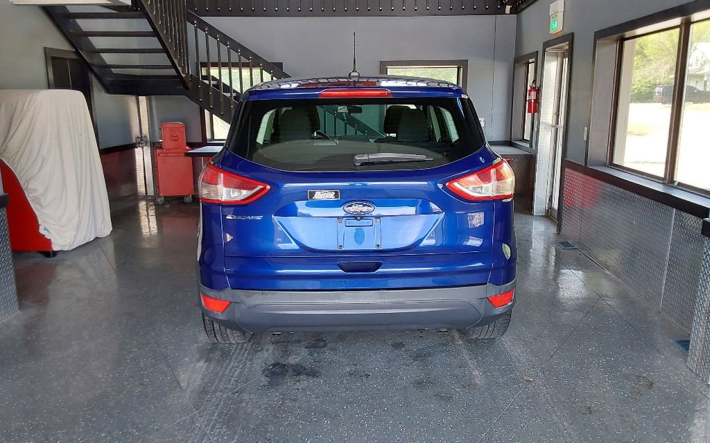 Used 2016 Ford Escape S FWD image 10