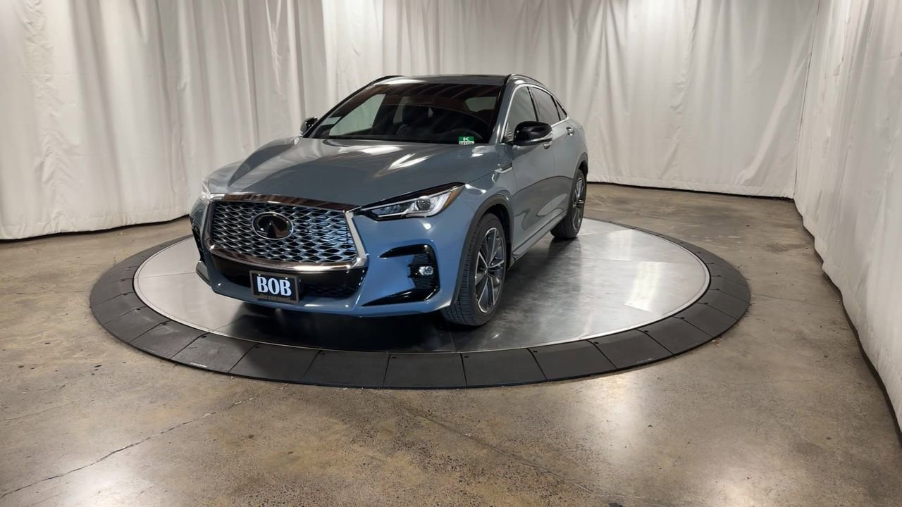 Certified 2025 INFINITI QX55 Luxe w/ Cargo Package image 4