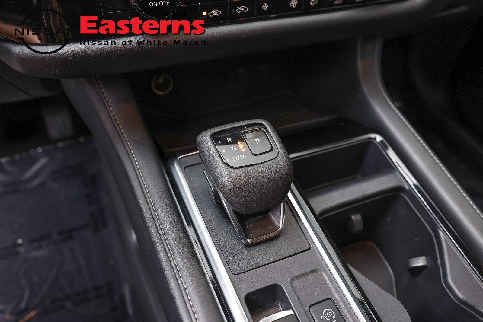 Used 2023 Nissan Pathfinder SV AWD/4WD image 13