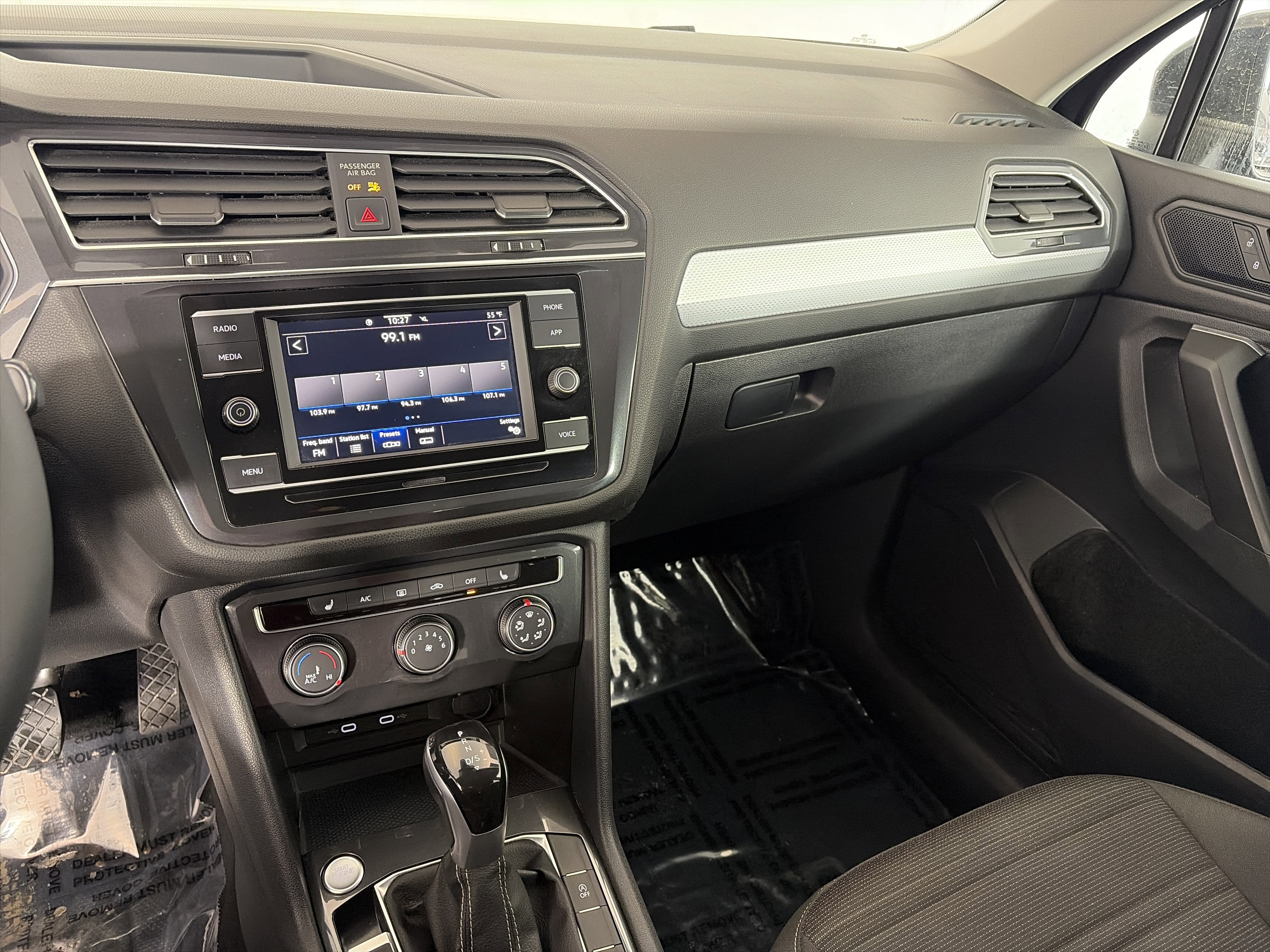 Used 2022 Volkswagen Tiguan S w/ IQ.Drive Package image 4