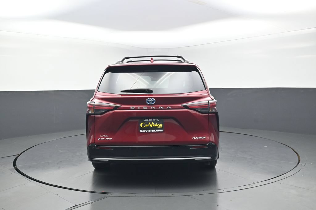 Used 2025 Toyota Sienna Platinum AWD/4WD image 35