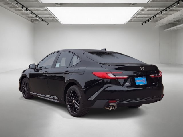 New 2026 Toyota Camry SE AWD/4WD image 3