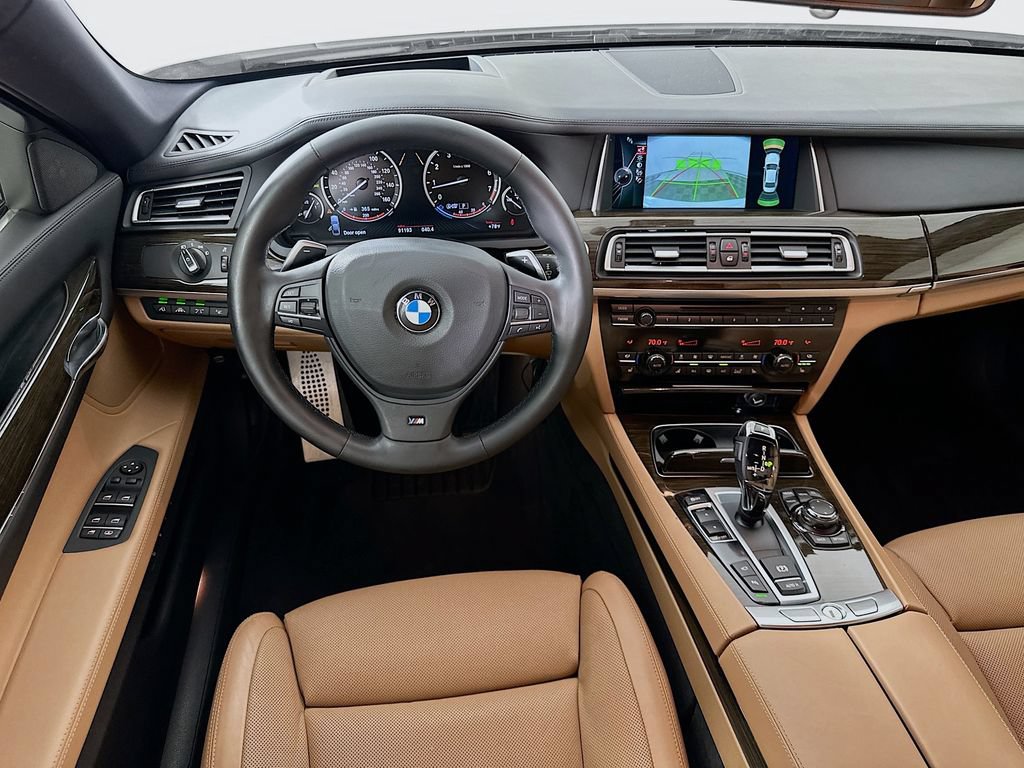 Used 2013 BMW 750Li RWD image 23