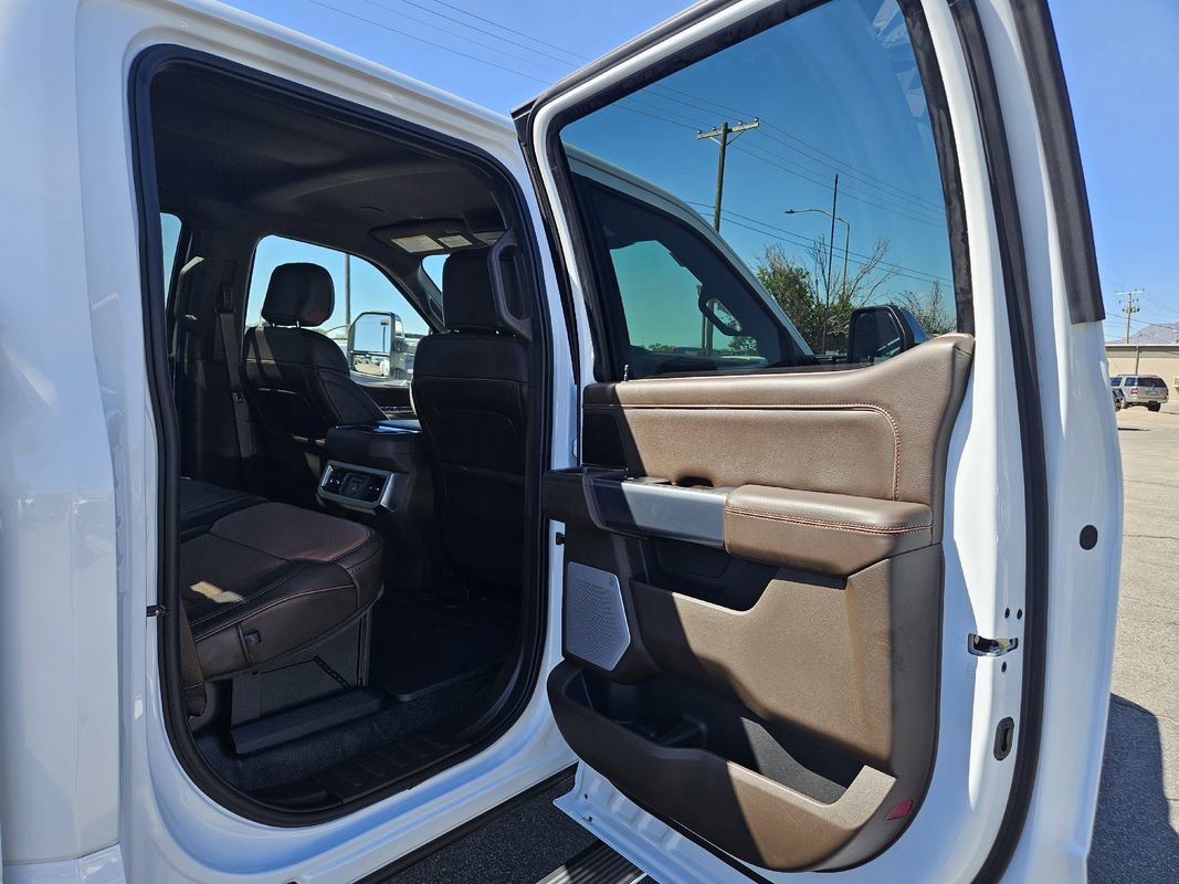 Used 2025 Ford F450 King Ranch w/ Chrome Package AWD/4WD image 45