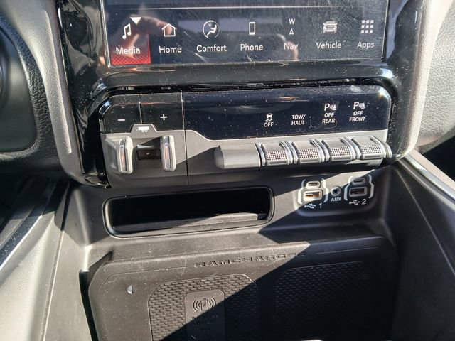 Used 2024 RAM 1500 Laramie image 31