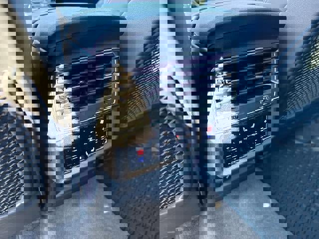 Used 2025 Audi SQ7 Prestige image 22