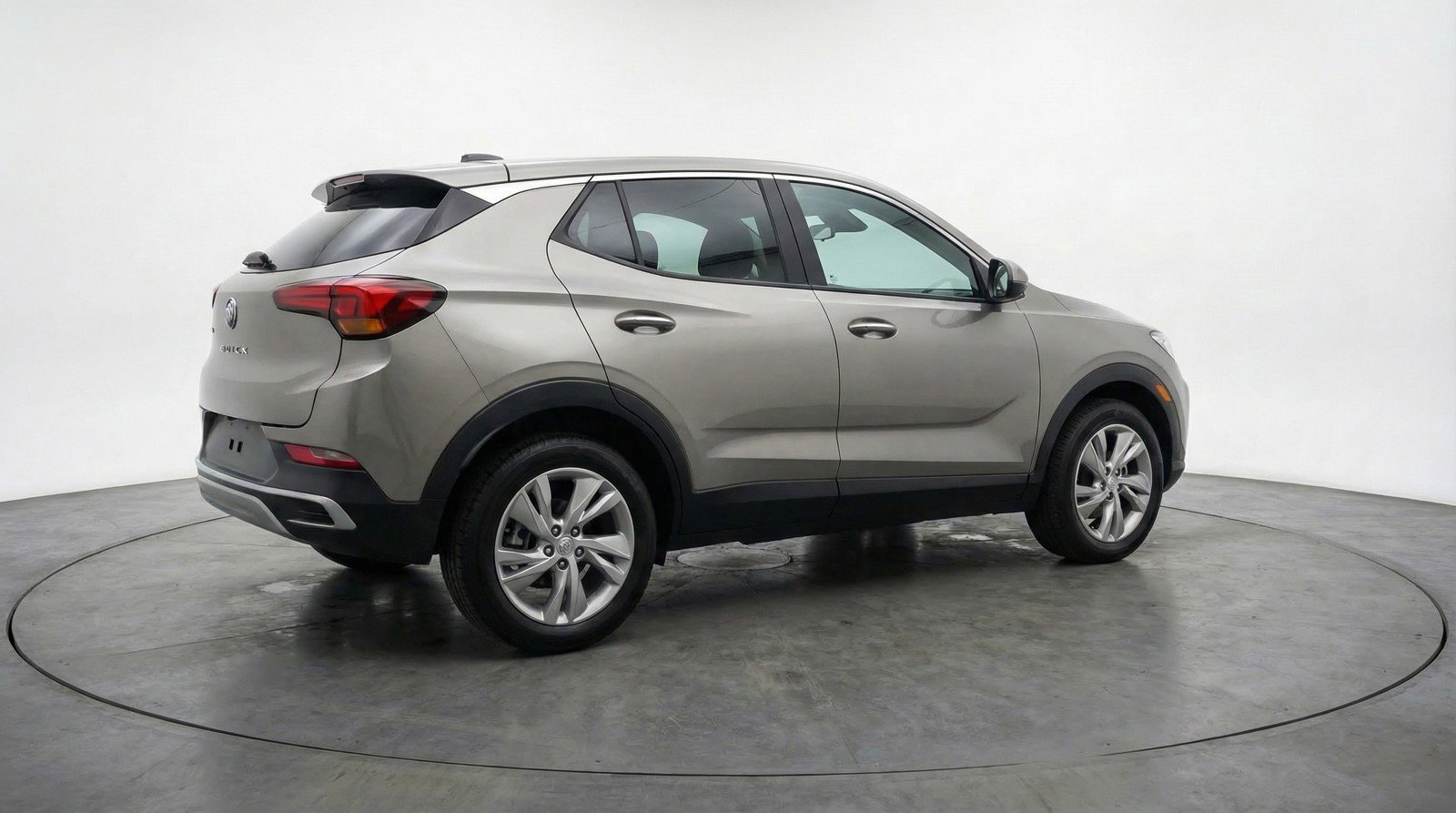 Used 2025 Buick Encore GX Preferred AWD/4WD image 9