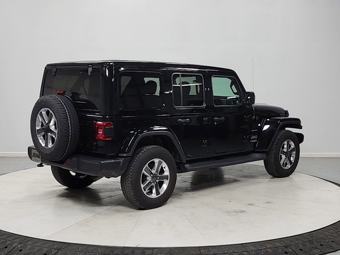 Used 2021 Jeep Wrangler Unlimited Sahara AWD/4WD image 7