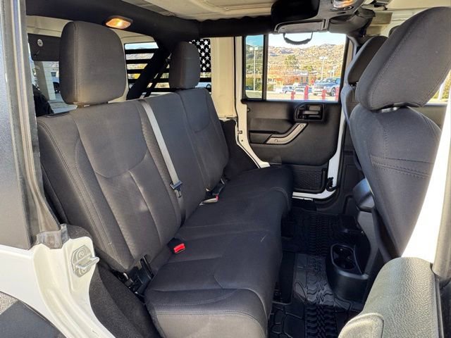Used 2018 Jeep Wrangler Unlimited Sport S image 29