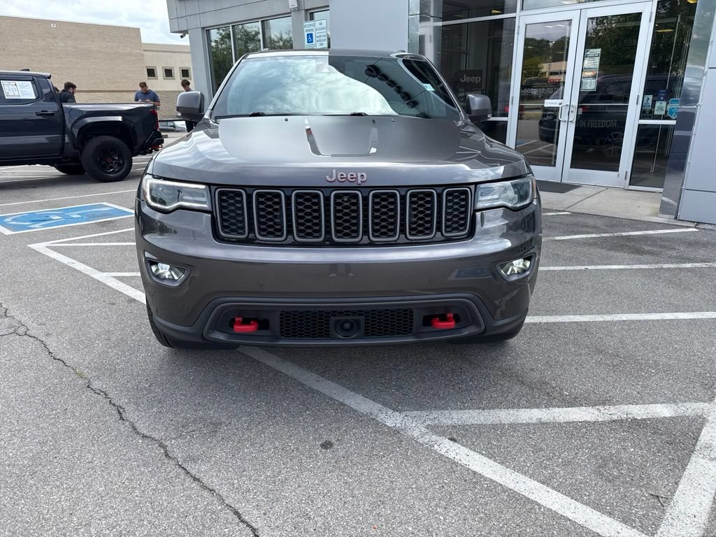 Used 2021 Jeep Grand Cherokee Trailhawk w/ Trailhawk Luxury Group AWD/4WD image 2