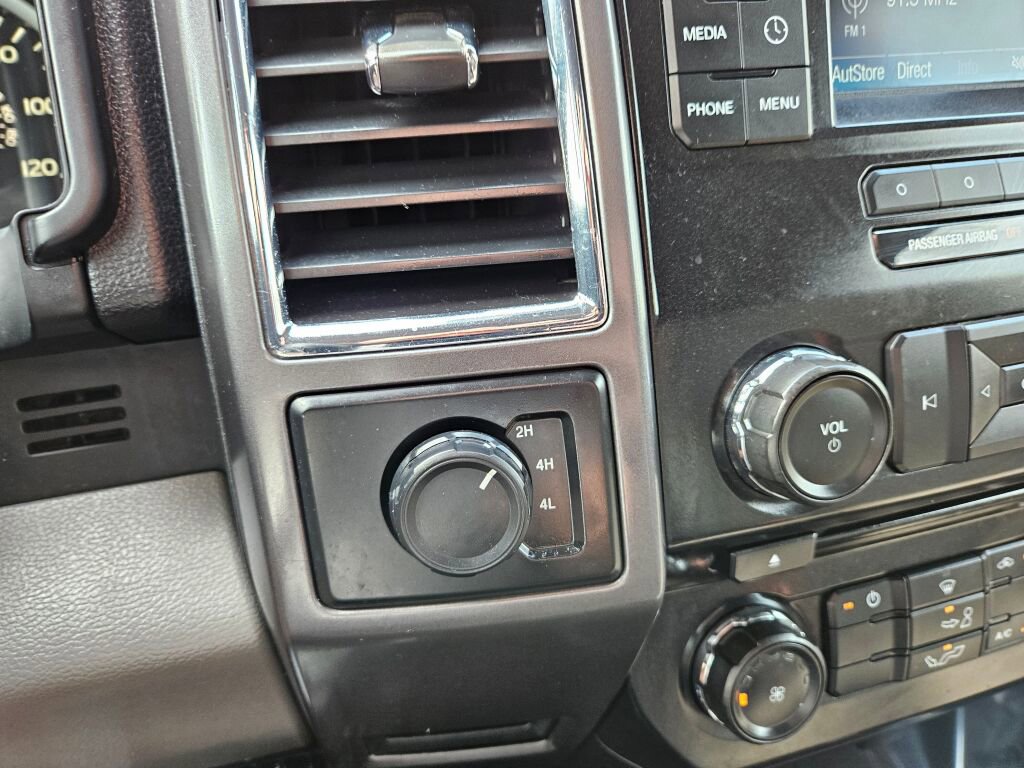 Used 2016 Ford F150 XLT image 24