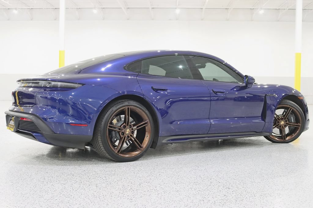 Used 2020 Porsche Taycan Turbo AWD/4WD image 9