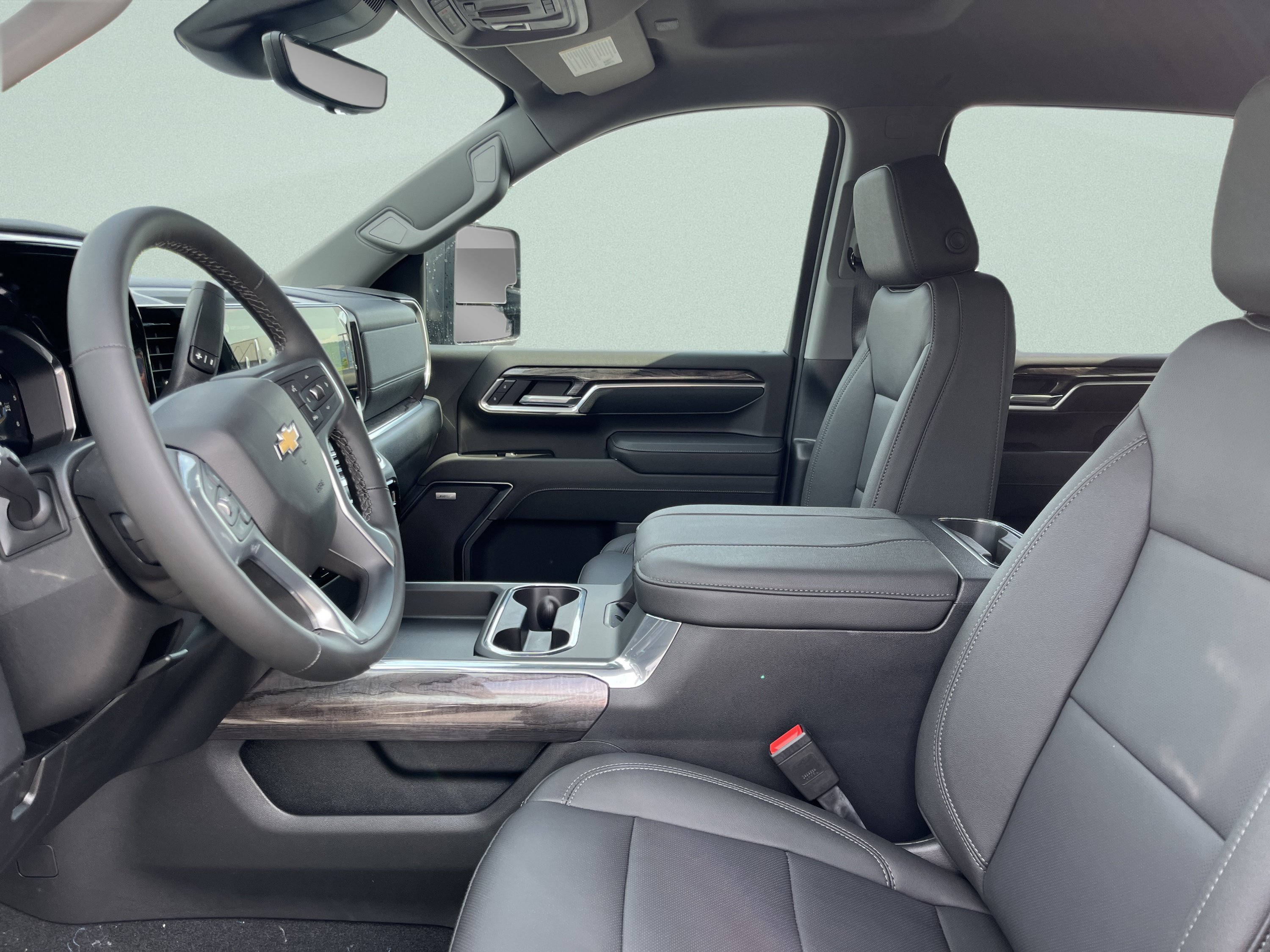New 2026 Chevrolet Silverado 2500 LTZ w/ LTZ Premium Package AWD/4WD image 18