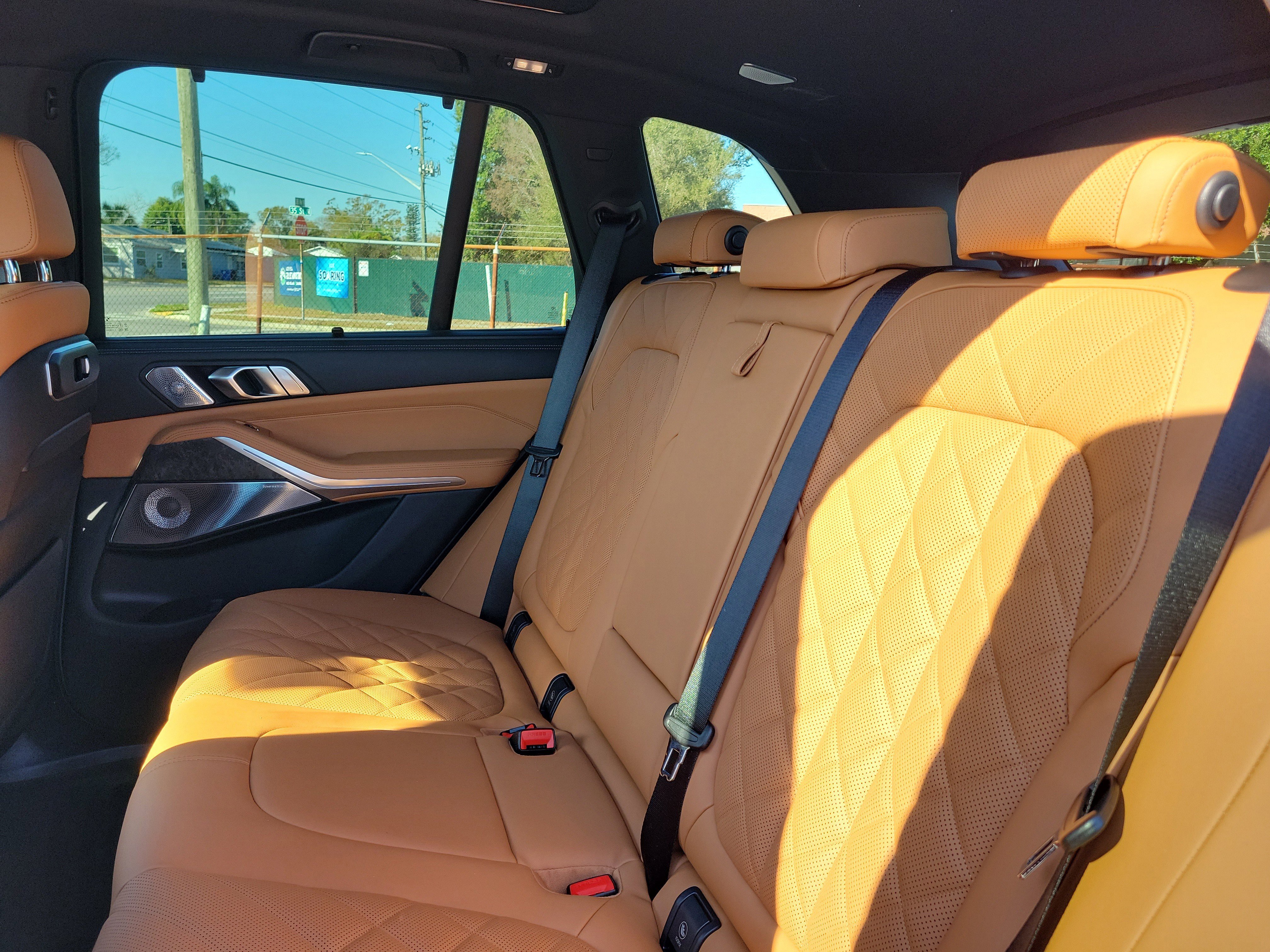 New 2026 BMW X5 M60i image 9